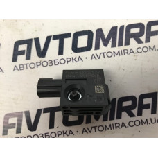 Датчик удару / airbag Opel Asta J 2009- 13502577